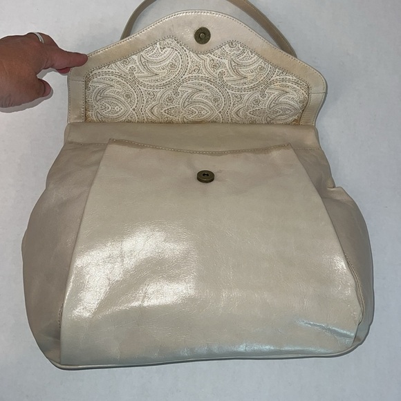 HOBO INTERNATIONAL PEARL LEATHER HANDBAG NEW WITH TAGS - Picture 4 of 17